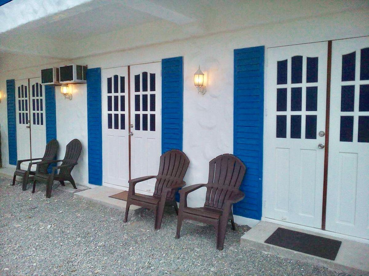 Bluecoco Baler Beach House Hotel Exterior photo